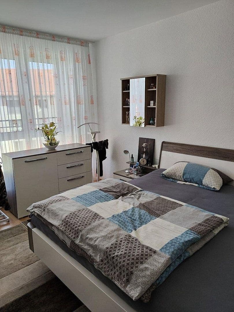 Prenájom bytu 3-izbový 82 m², Alte Weberei 14, Kaufbeuren, Bavorsko Prenájom bytu 3-izbový 82 m², Alte Weberei 14, Kaufbeuren, Bavorsko