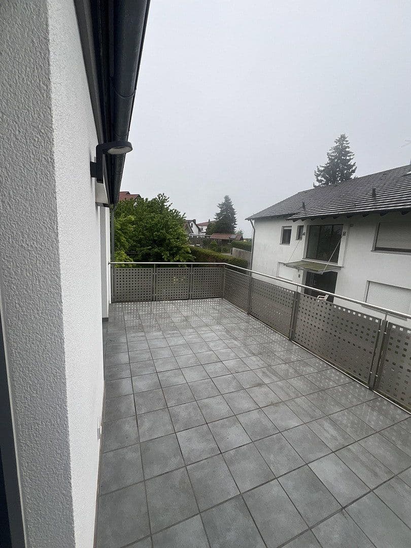 Prenájom bytu 5-izbový 150 m², Am Härtle 18, Neuburg an der Donau, Bavorsko Prenájom bytu 5-izbový 150 m², Am Härtle 18, Neuburg an der Donau, Bavorsko