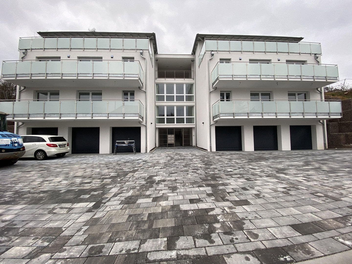 Prenájom bytu 4-izbový 113 m², Laufenburg (Baden), Bádensko-Wurttembersko Prenájom bytu 4-izbový 113 m², Laufenburg (Baden), Bádensko-Wurttembersko