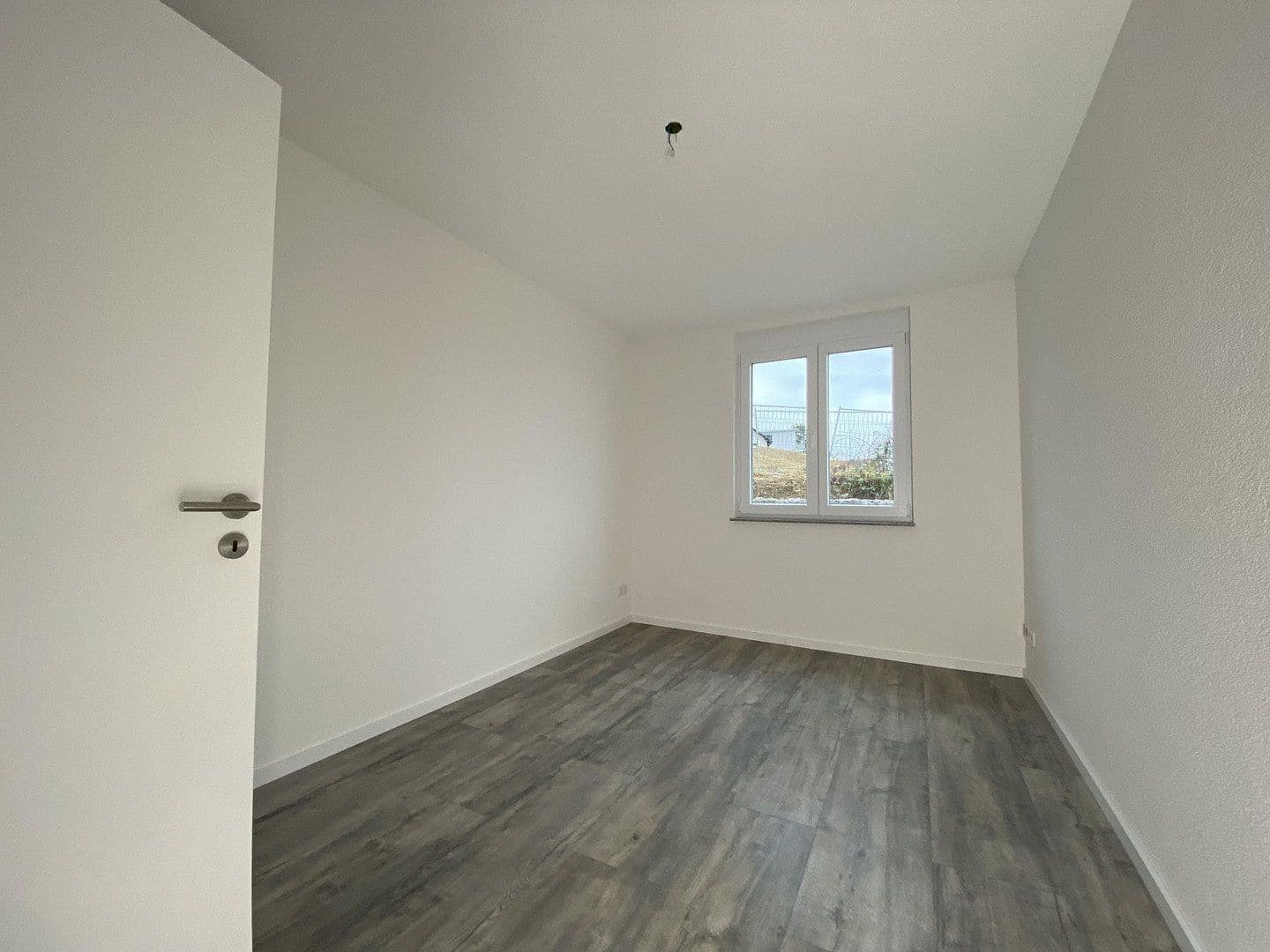 Prenájom bytu 4-izbový 113 m², Laufenburg (Baden), Bádensko-Wurttembersko Prenájom bytu 4-izbový 113 m², Laufenburg (Baden), Bádensko-Wurttembersko