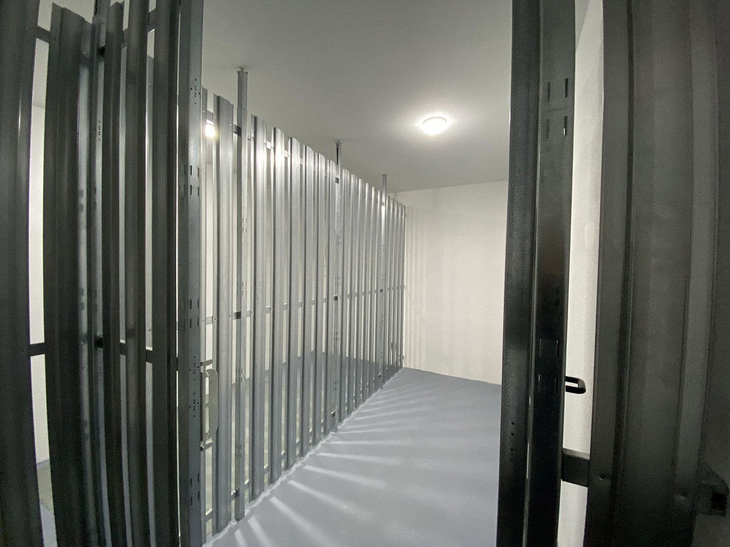 Prenájom bytu 4-izbový 113 m², Laufenburg (Baden), Bádensko-Wurttembersko Prenájom bytu 4-izbový 113 m², Laufenburg (Baden), Bádensko-Wurttembersko
