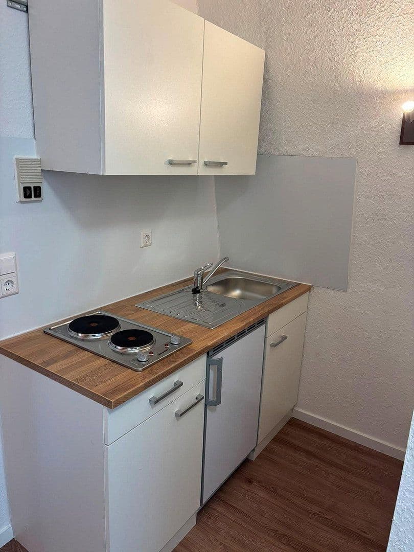 Prenájom bytu 1-izbový 18 m², Heinrich-Lanz-Straße 23-27, Mannheim, Bádensko-Wurttembersko Prenájom bytu 1-izbový 18 m², Heinrich-Lanz-Straße 23-27, Mannheim, Bádensko-Wurttembersko