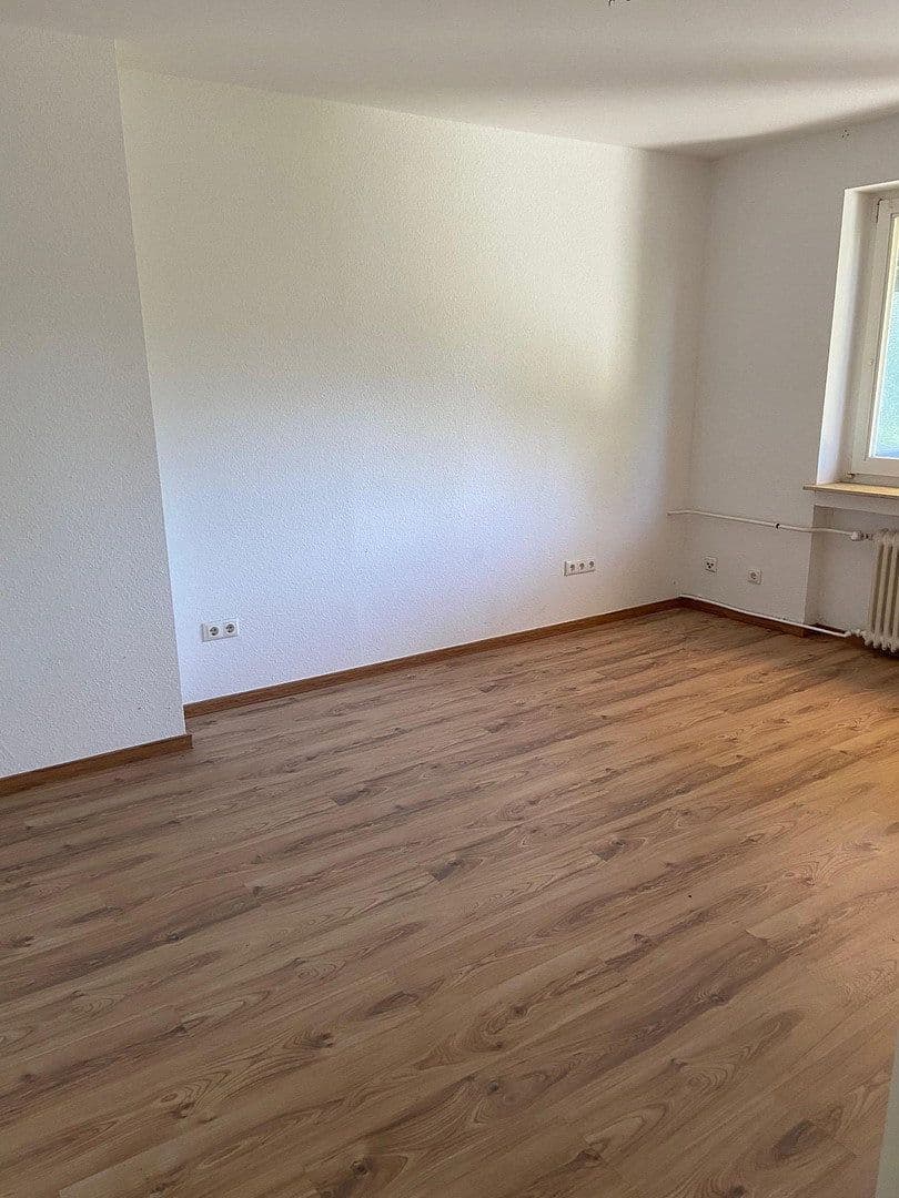 Prenájom bytu 2-izbový 48 m², Bismarckstraße 150, Wilhelmshaven, Dolné Sasko Prenájom bytu 2-izbový 48 m², Bismarckstraße 150, Wilhelmshaven, Dolné Sasko