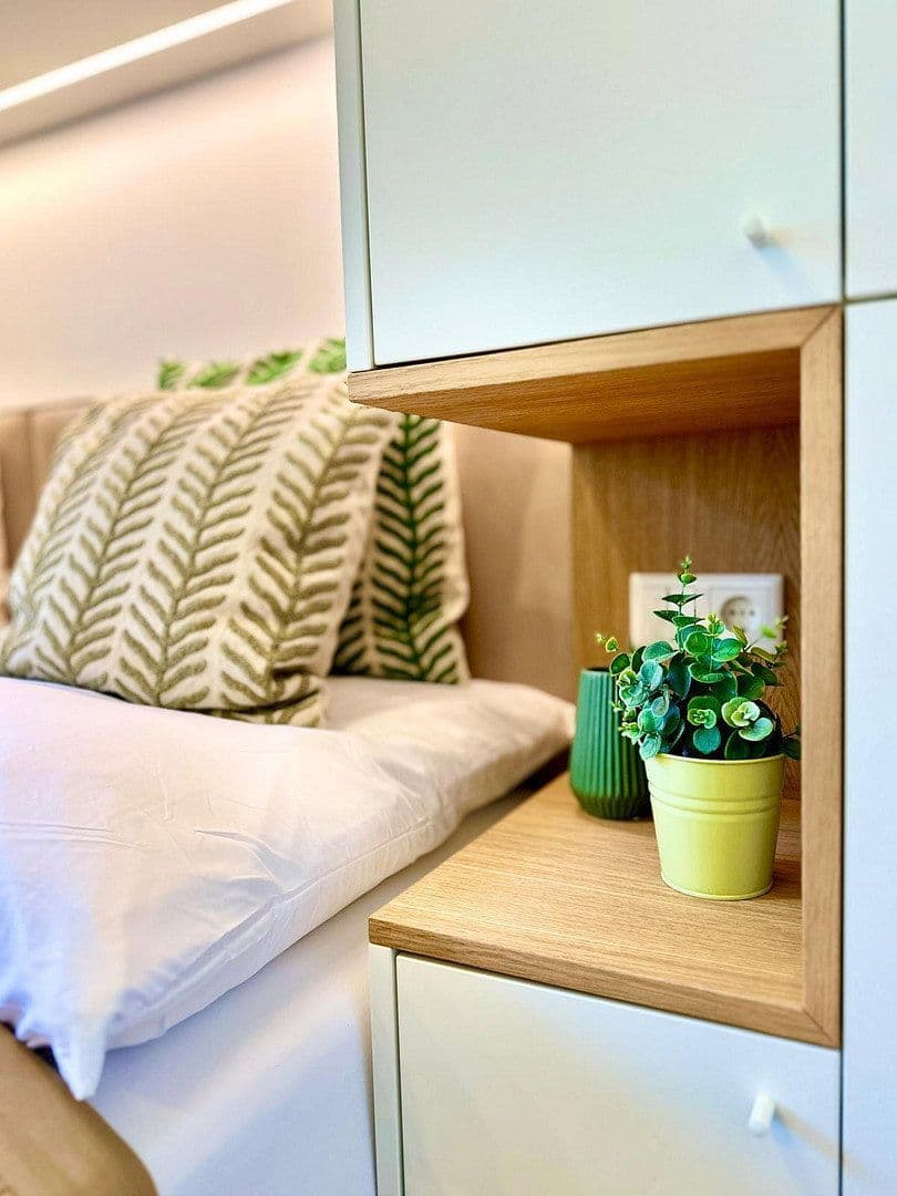 Prenájom bytu 2-izbový 40 m², Kölner Str. 285, Düsseldorf, Severné Porýnie - Westfálsko Prenájom bytu 2-izbový 40 m², Kölner Str. 285, Düsseldorf, Severné Porýnie - Westfálsko