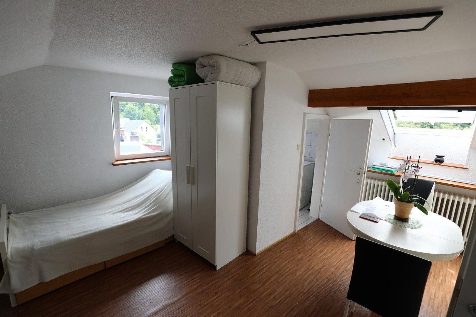 Prenájom bytu 1-izbový 26 m², Östringen, Bádensko-Wurttembersko Prenájom bytu 1-izbový 26 m², Östringen, Bádensko-Wurttembersko