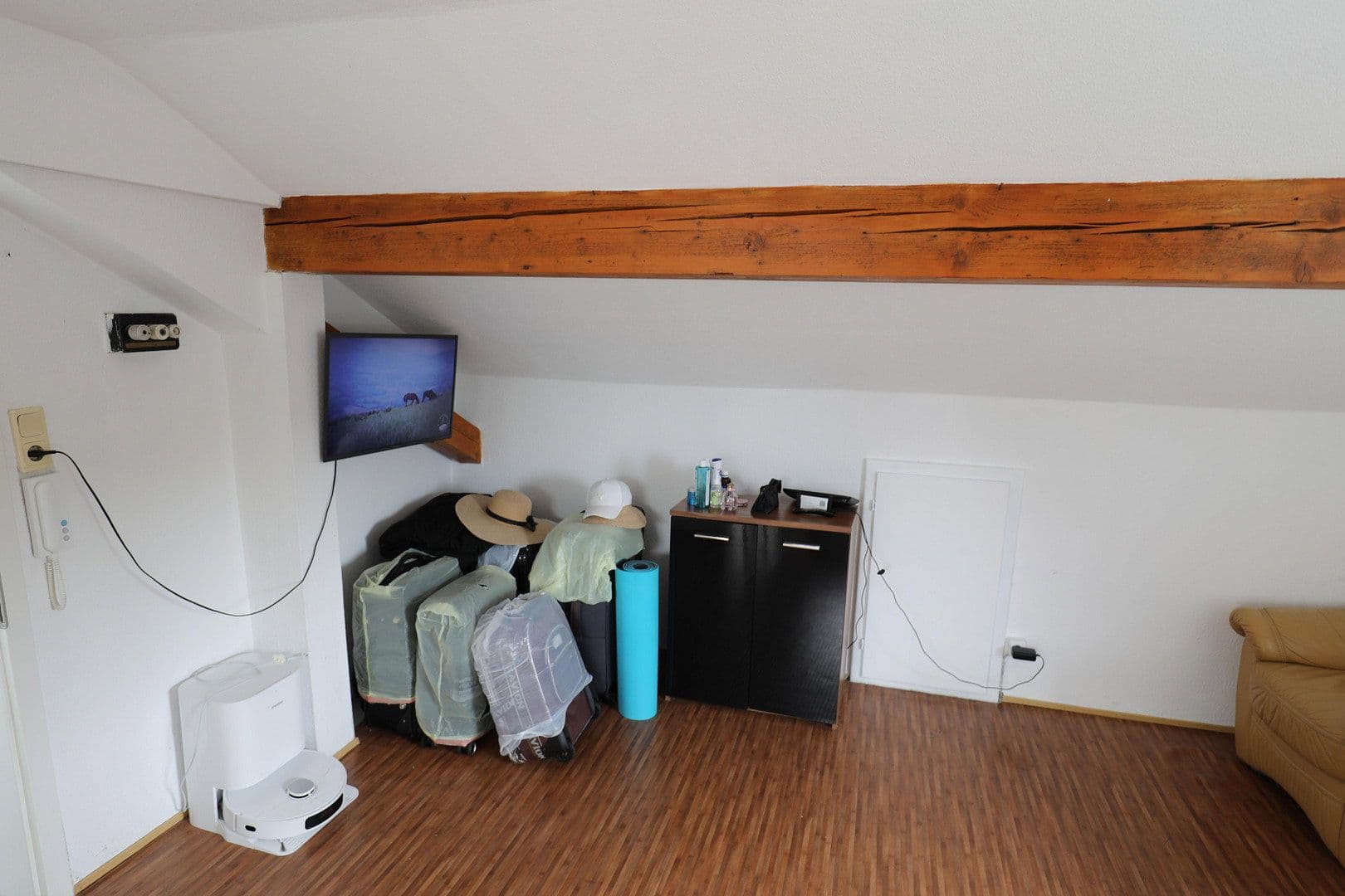 Prenájom bytu 1-izbový 26 m², Östringen, Bádensko-Wurttembersko Prenájom bytu 1-izbový 26 m², Östringen, Bádensko-Wurttembersko