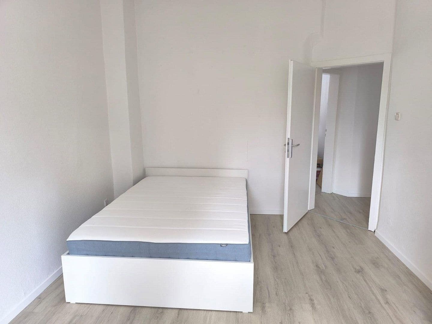 Prenájom bytu 4-izbový 82 m², Von-Gall-Str. 4, Bochum, Severné Porýnie - Westfálsko Prenájom bytu 4-izbový 82 m², Von-Gall-Str. 4, Bochum, Severné Porýnie - Westfálsko