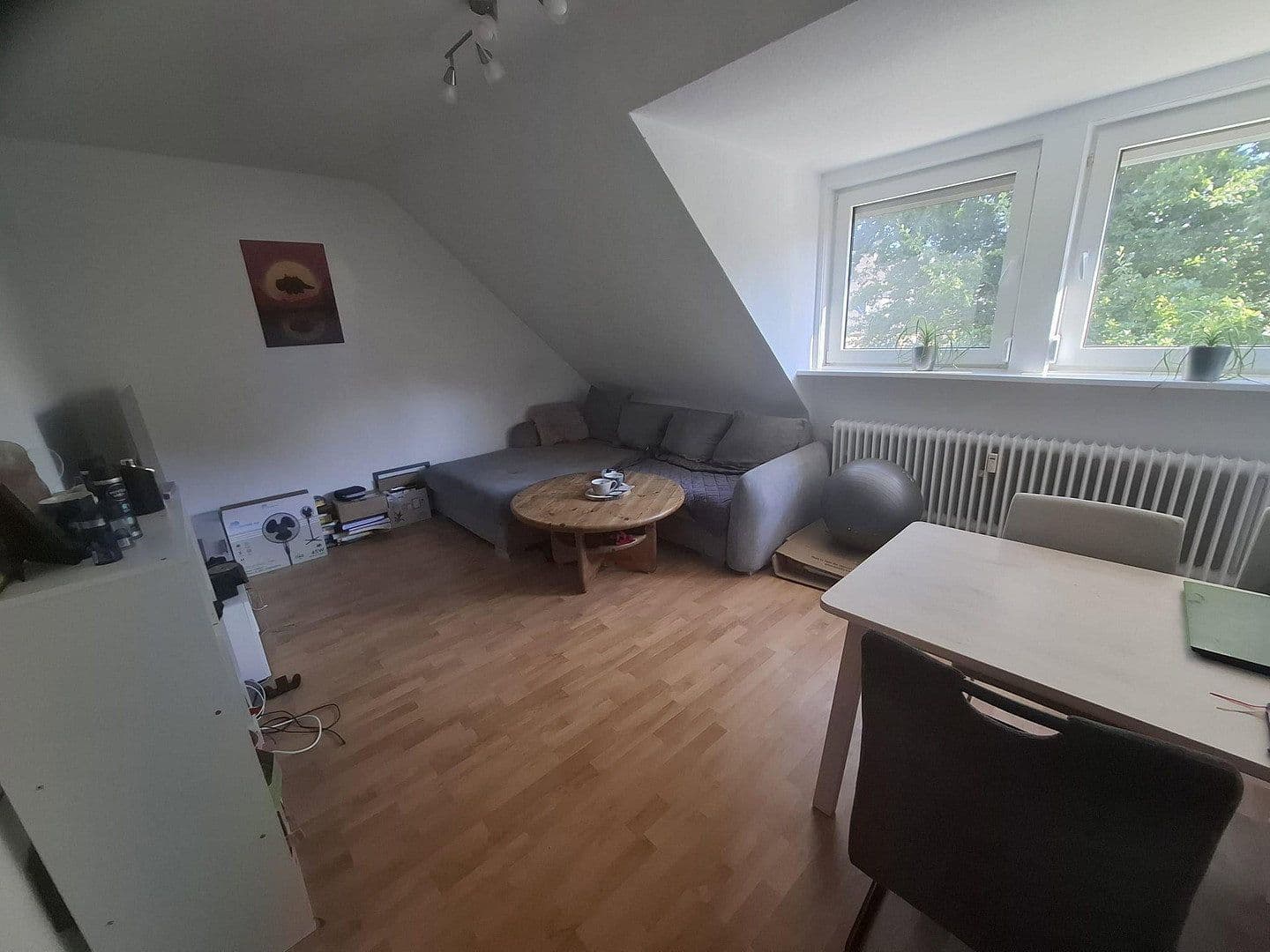 Prenájom bytu 3-izbový 60 m², Schloßstr. 317, Essen, Severné Porýnie - Westfálsko Prenájom bytu 3-izbový 60 m², Schloßstr. 317, Essen, Severné Porýnie - Westfálsko