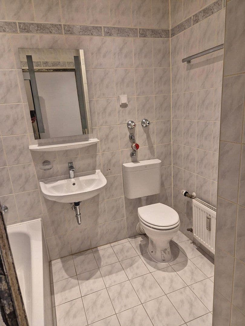 Prenájom bytu 1-izbový 42 m², Schellingstr., München, Bavorsko Prenájom bytu 1-izbový 42 m², Schellingstr., München, Bavorsko