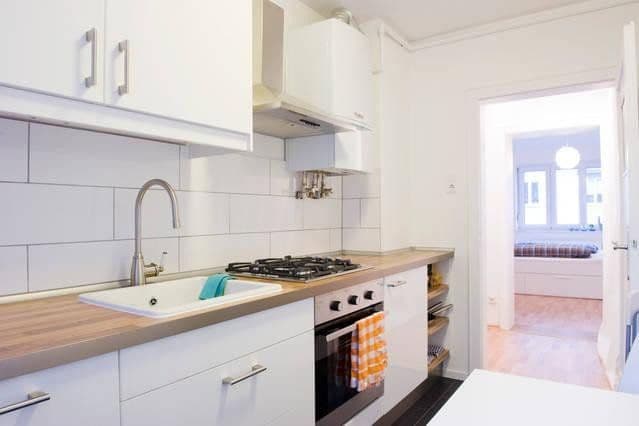 Prenájom bytu 2-izbový 50 m², Winzererstr. 28, München, Bavorsko Prenájom bytu 2-izbový 50 m², Winzererstr. 28, München, Bavorsko