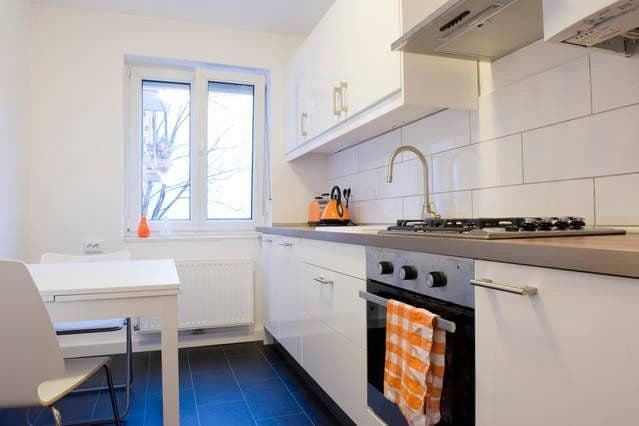 Prenájom bytu 2-izbový 50 m², Winzererstr. 28, München, Bavorsko Prenájom bytu 2-izbový 50 m², Winzererstr. 28, München, Bavorsko