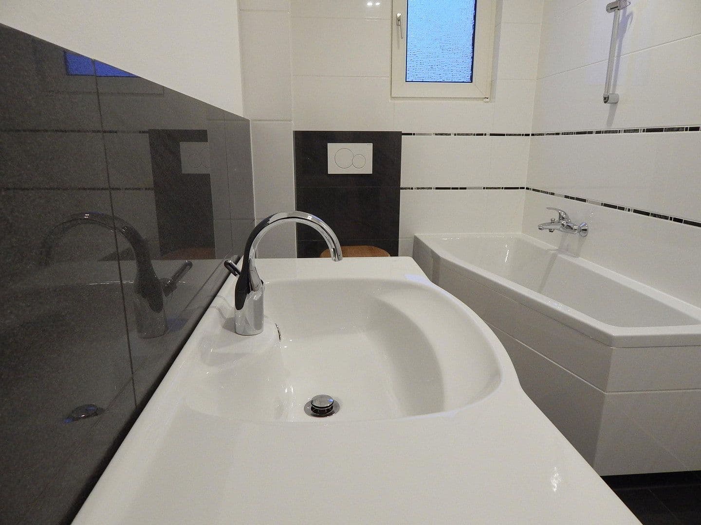 Predaj bytu 2-izbový 53 m², Essen, Severné Porýnie - Westfálsko Predaj bytu 2-izbový 53 m², Essen, Severné Porýnie - Westfálsko