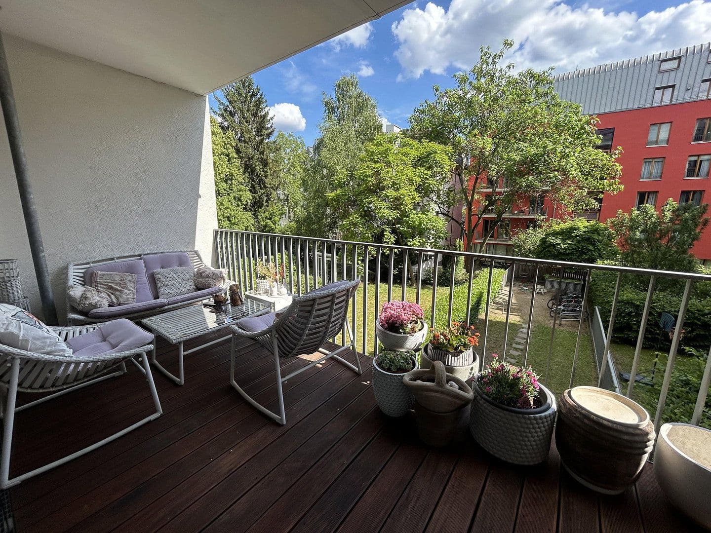 Prenájom bytu 4-izbový 155 m², Holzhausen Str 85, Frankfurt am Main, Hesensko Prenájom bytu 4-izbový 155 m², Holzhausen Str 85, Frankfurt am Main, Hesensko