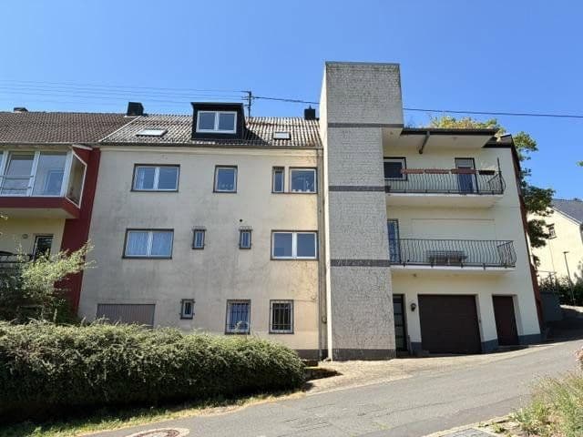 Predaj domu 250 m², pozemok 322 m², Kölnerstrasse 73, Jünkerath, Porýnie-Falcko Predaj domu 250 m², pozemok 322 m², Kölnerstrasse 73, Jünkerath, Porýnie-Falcko