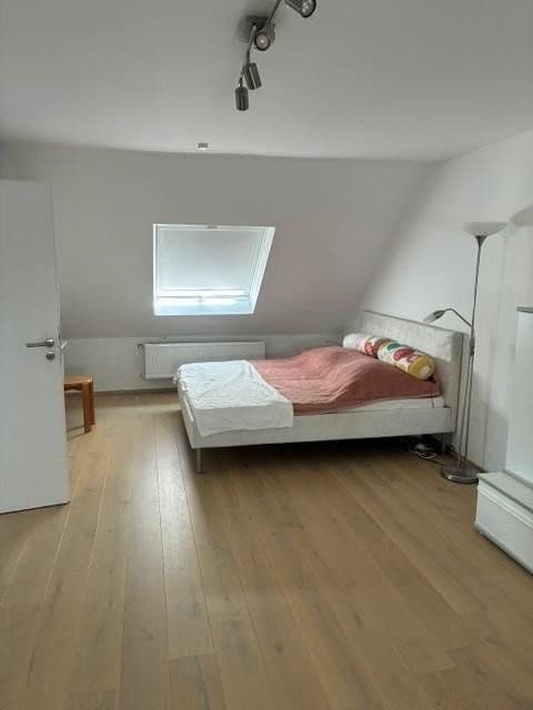 Predaj domu 250 m², pozemok 322 m², Kölnerstrasse 73, Jünkerath, Porýnie-Falcko Predaj domu 250 m², pozemok 322 m², Kölnerstrasse 73, Jünkerath, Porýnie-Falcko
