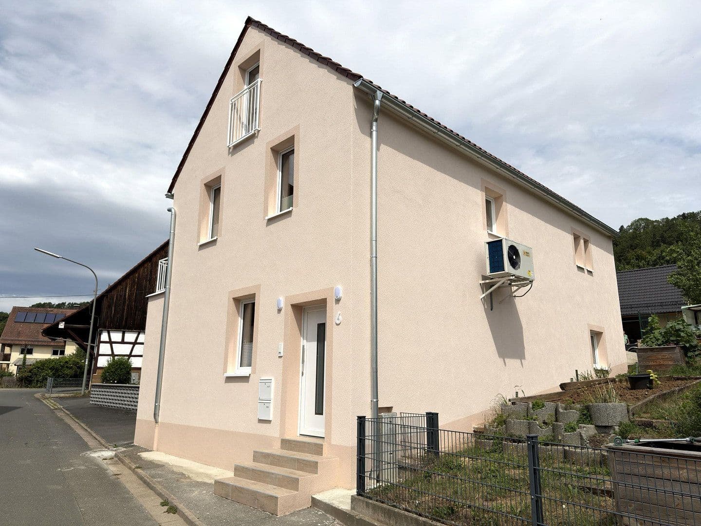Predaj domu 135 m², pozemok 89 m², Igensdorf, Bavorsko Predaj domu 135 m², pozemok 89 m², Igensdorf, Bavorsko