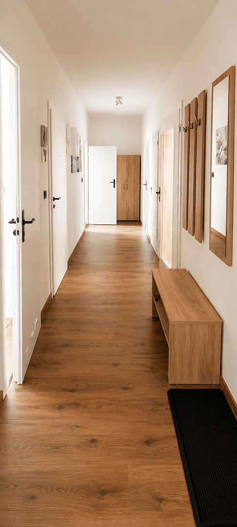 Prenájom bytu 4-izbový 74 m², Lindenthaler Hauptstraße 79, Leipzig, Sasko Prenájom bytu 4-izbový 74 m², Lindenthaler Hauptstraße 79, Leipzig, Sasko