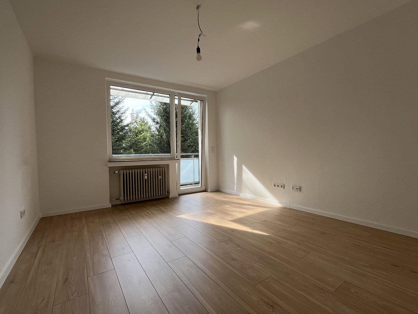 Prenájom bytu 2-izbový 54 m², Kupferdreherstraße 46, Essen, Severné Porýnie - Westfálsko Prenájom bytu 2-izbový 54 m², Kupferdreherstraße 46, Essen, Severné Porýnie - Westfálsko