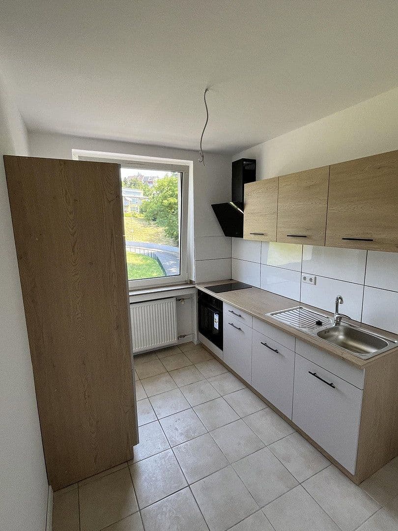 Prenájom bytu 2-izbový 54 m², Kupferdreherstraße 46, Essen, Severné Porýnie - Westfálsko Prenájom bytu 2-izbový 54 m², Kupferdreherstraße 46, Essen, Severné Porýnie - Westfálsko