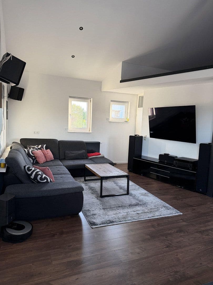 Predaj bytu 4-izbový 123 m², Epfenbach, Bádensko-Wurttembersko Predaj bytu 4-izbový 123 m², Epfenbach, Bádensko-Wurttembersko