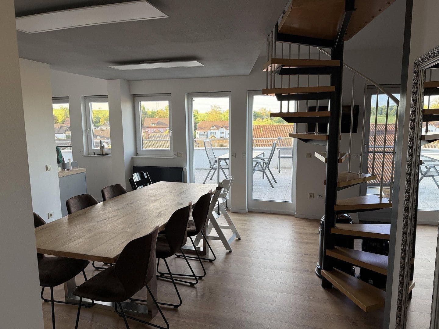 Predaj bytu 4-izbový 123 m², Epfenbach, Bádensko-Wurttembersko Predaj bytu 4-izbový 123 m², Epfenbach, Bádensko-Wurttembersko
