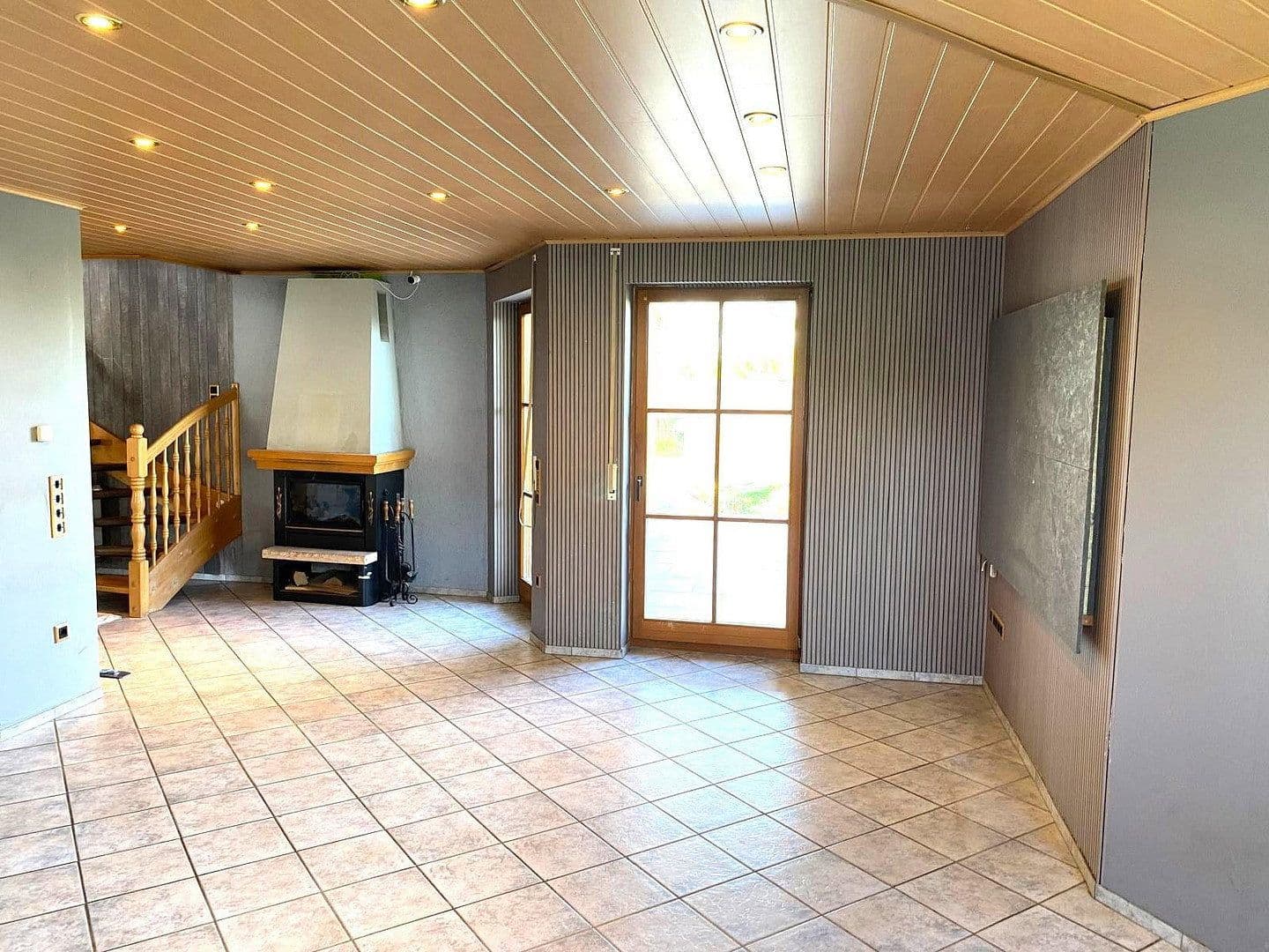 Predaj domu 219 m², pozemok 750 m², Johannes-Meyer-Weg 3, Brakel, Severné Porýnie - Westfálsko Predaj domu 219 m², pozemok 750 m², Johannes-Meyer-Weg 3, Brakel, Severné Porýnie - Westfálsko