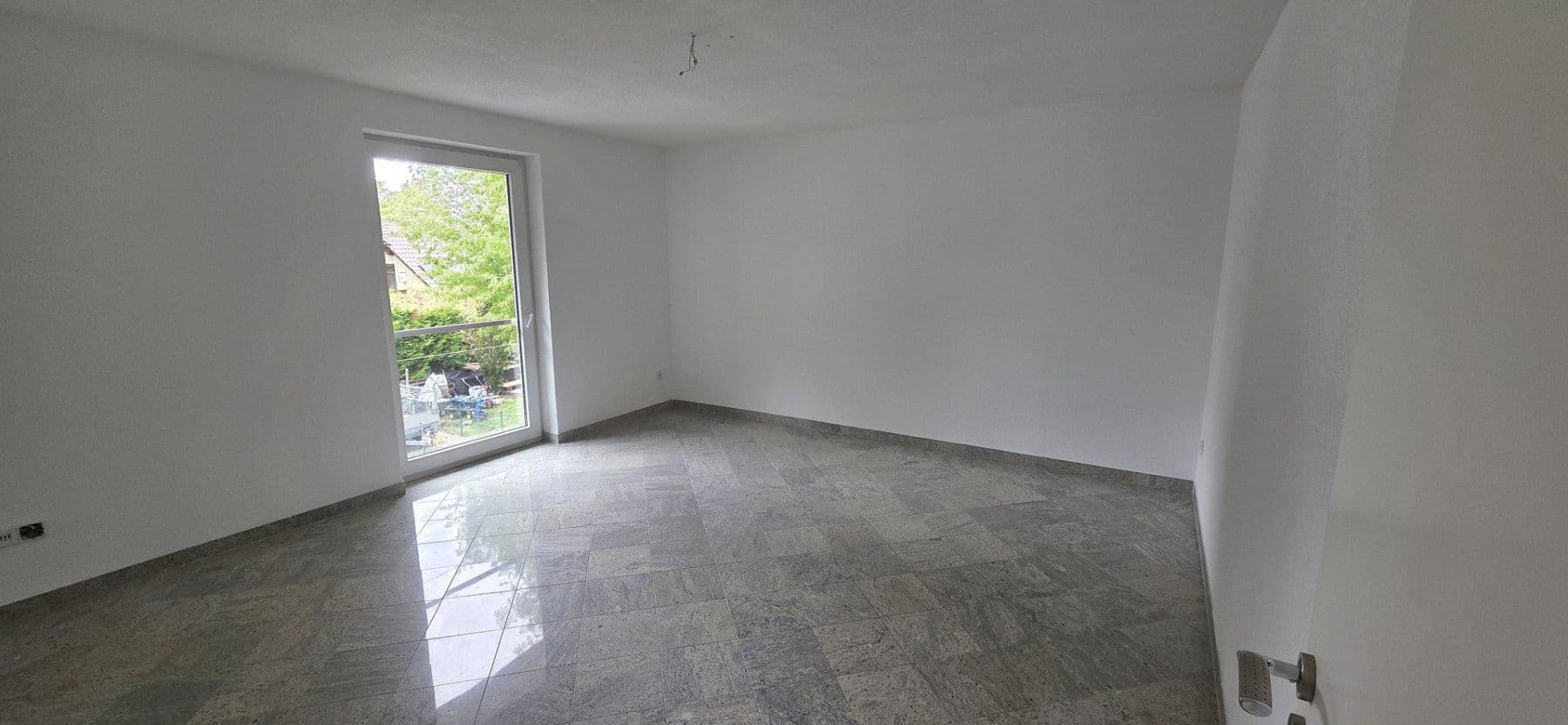 Predaj domu 352 m², pozemok 948 m², Woltersdorf, Brandenbursko Predaj domu 352 m², pozemok 948 m², Woltersdorf, Brandenbursko
