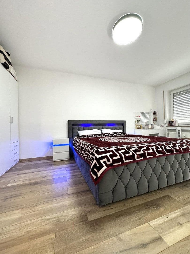 Predaj bytu 2-izbový 81 m², Wiesbaden, Hesensko Predaj bytu 2-izbový 81 m², Wiesbaden, Hesensko