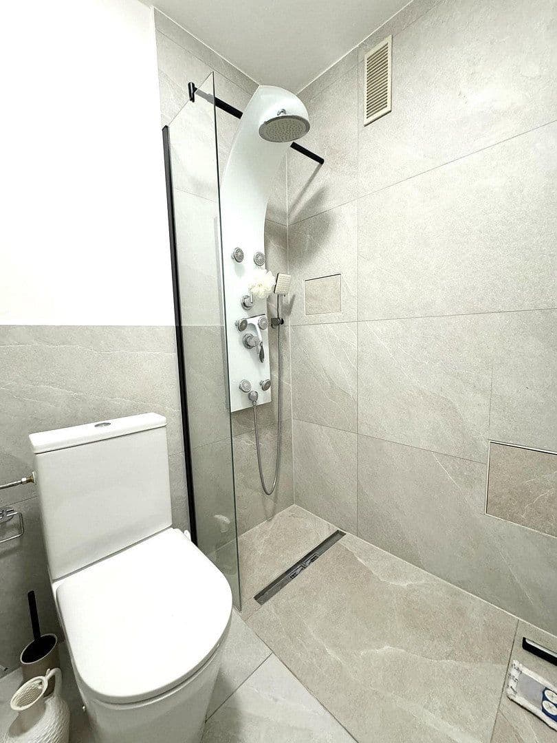 Predaj bytu 2-izbový 81 m², Wiesbaden, Hesensko Predaj bytu 2-izbový 81 m², Wiesbaden, Hesensko