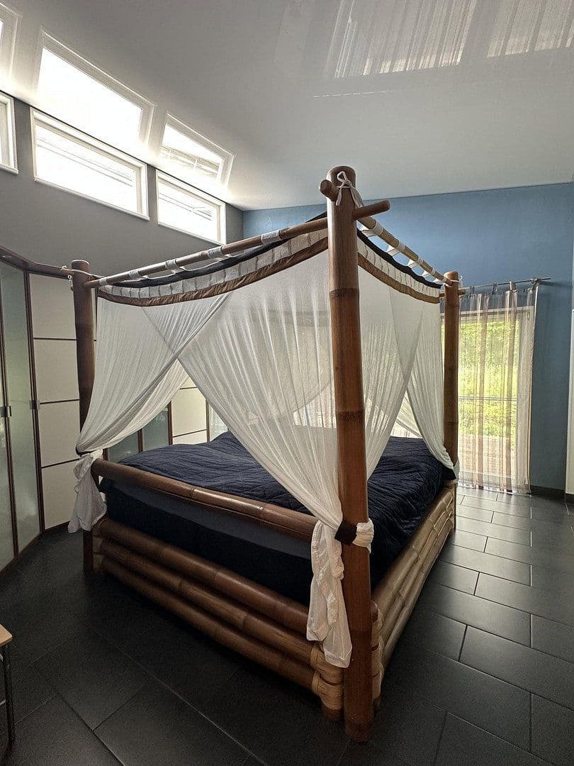 Predaj nebytového priestoru 3.125 m², Hude (Oldenburg), Dolné Sasko Predaj nebytového priestoru 3.125 m², Hude (Oldenburg), Dolné Sasko