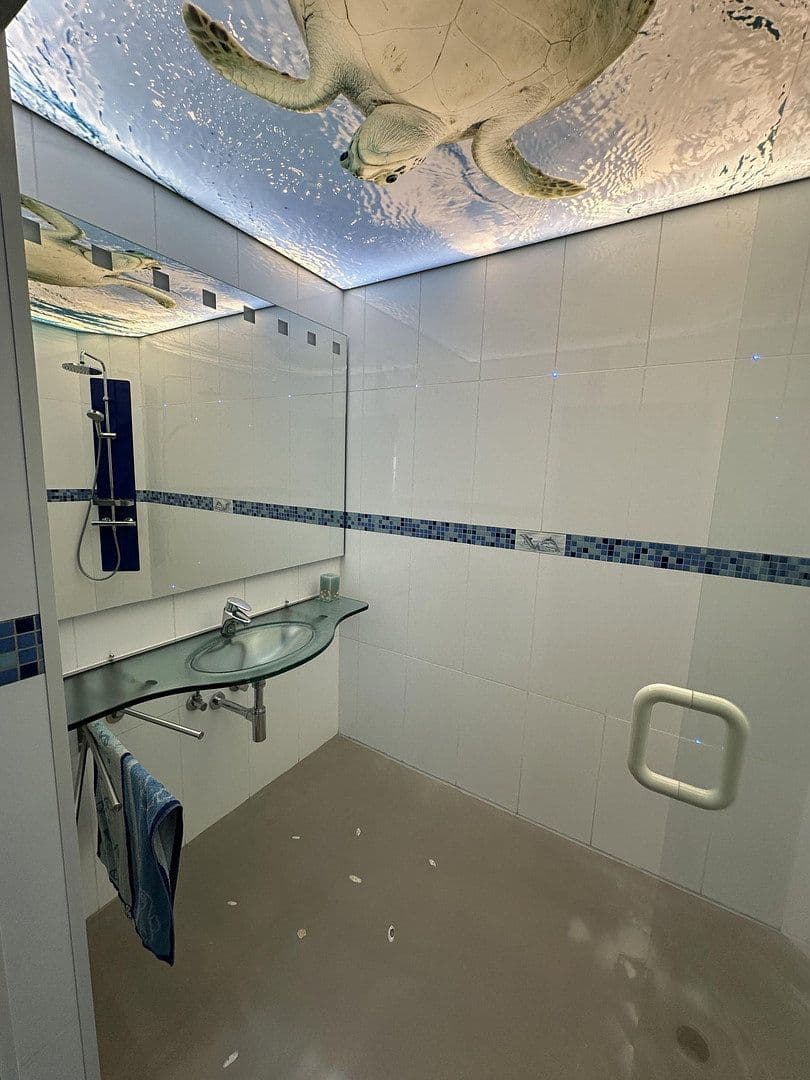 Predaj nebytového priestoru 3.125 m², Hude (Oldenburg), Dolné Sasko Predaj nebytového priestoru 3.125 m², Hude (Oldenburg), Dolné Sasko