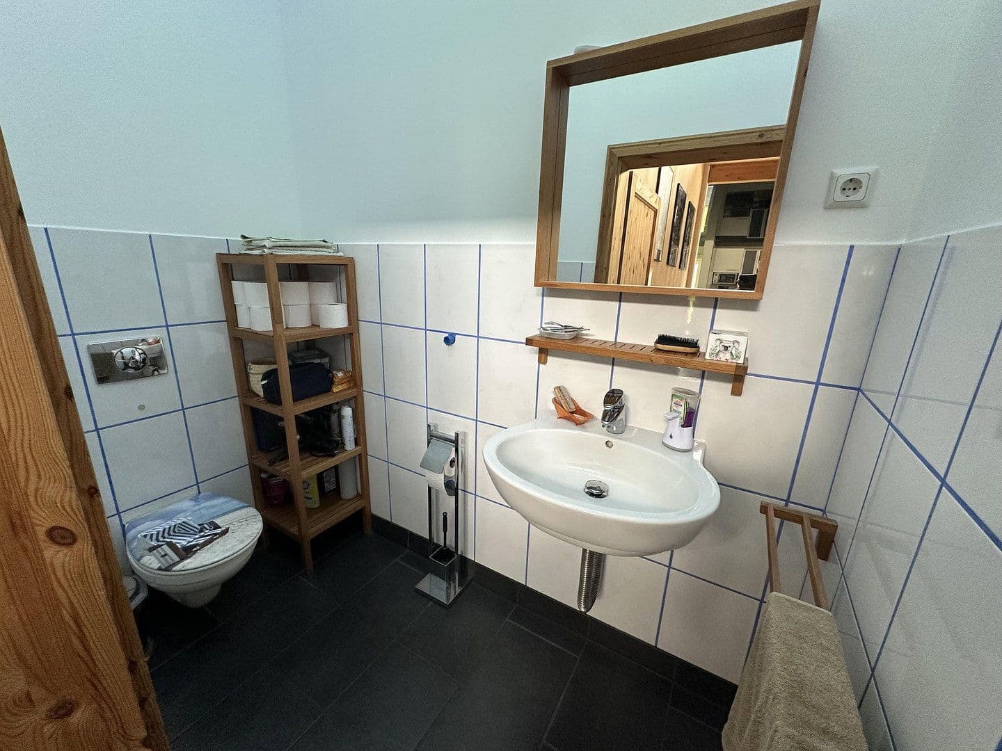 Predaj nebytového priestoru 3.125 m², Hude (Oldenburg), Dolné Sasko Predaj nebytového priestoru 3.125 m², Hude (Oldenburg), Dolné Sasko