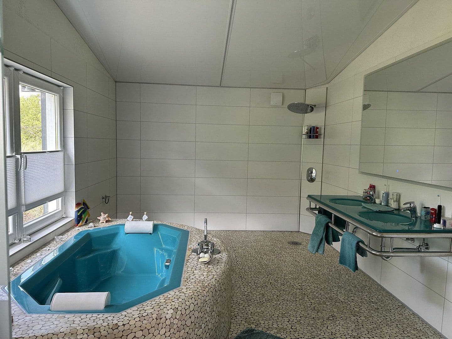 Predaj nebytového priestoru 3.125 m², Hude (Oldenburg), Dolné Sasko Predaj nebytového priestoru 3.125 m², Hude (Oldenburg), Dolné Sasko