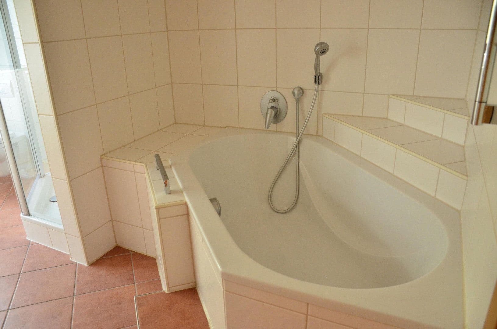 Prenájom domu 150 m², pozemok 1.000 m², Bammental, Bádensko-Wurttembersko Prenájom domu 150 m², pozemok 1.000 m², Bammental, Bádensko-Wurttembersko