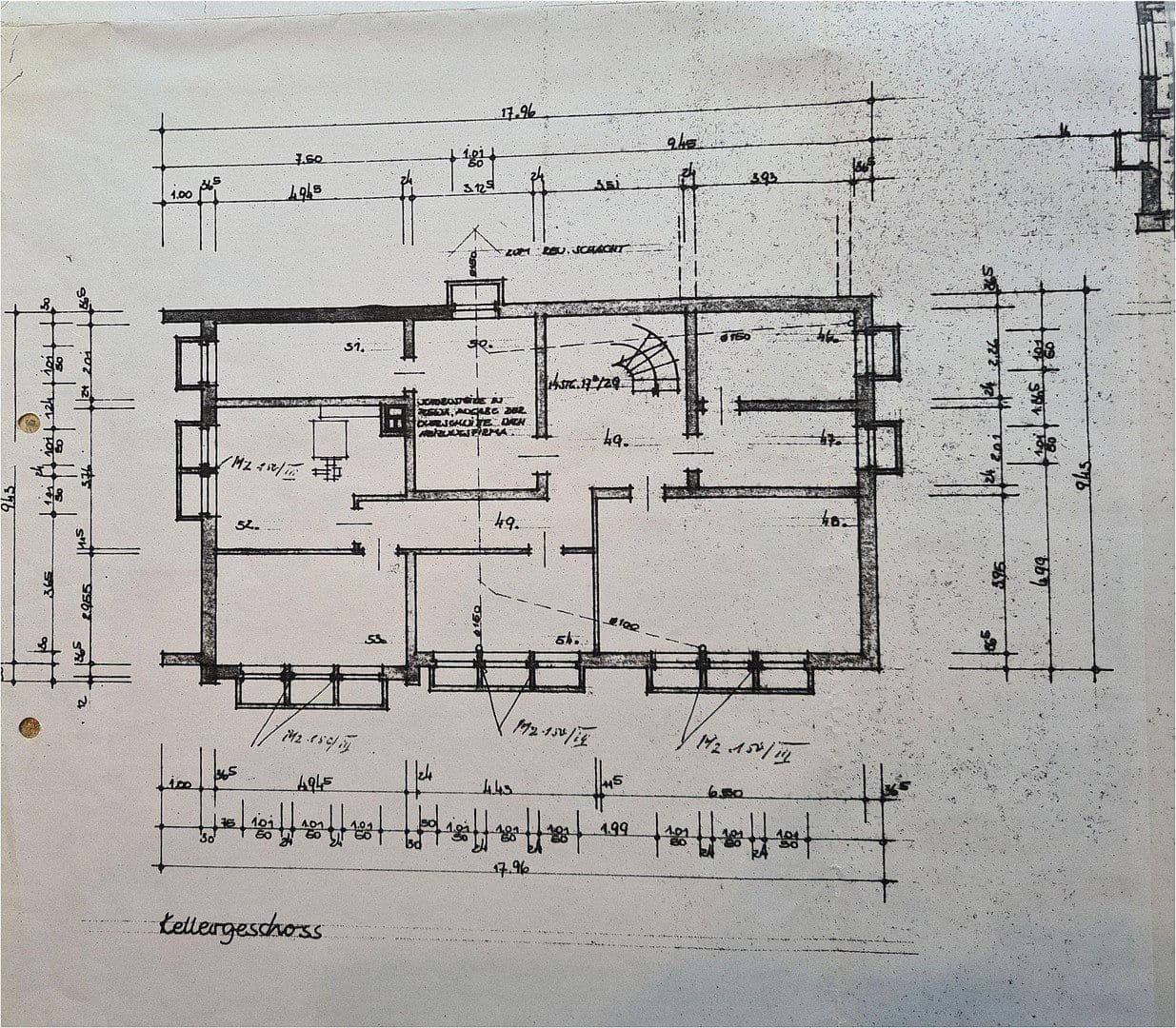 Predaj domu 450 m², pozemok 5.100 m², Weitefeld, Porýnie-Falcko Predaj domu 450 m², pozemok 5.100 m², Weitefeld, Porýnie-Falcko