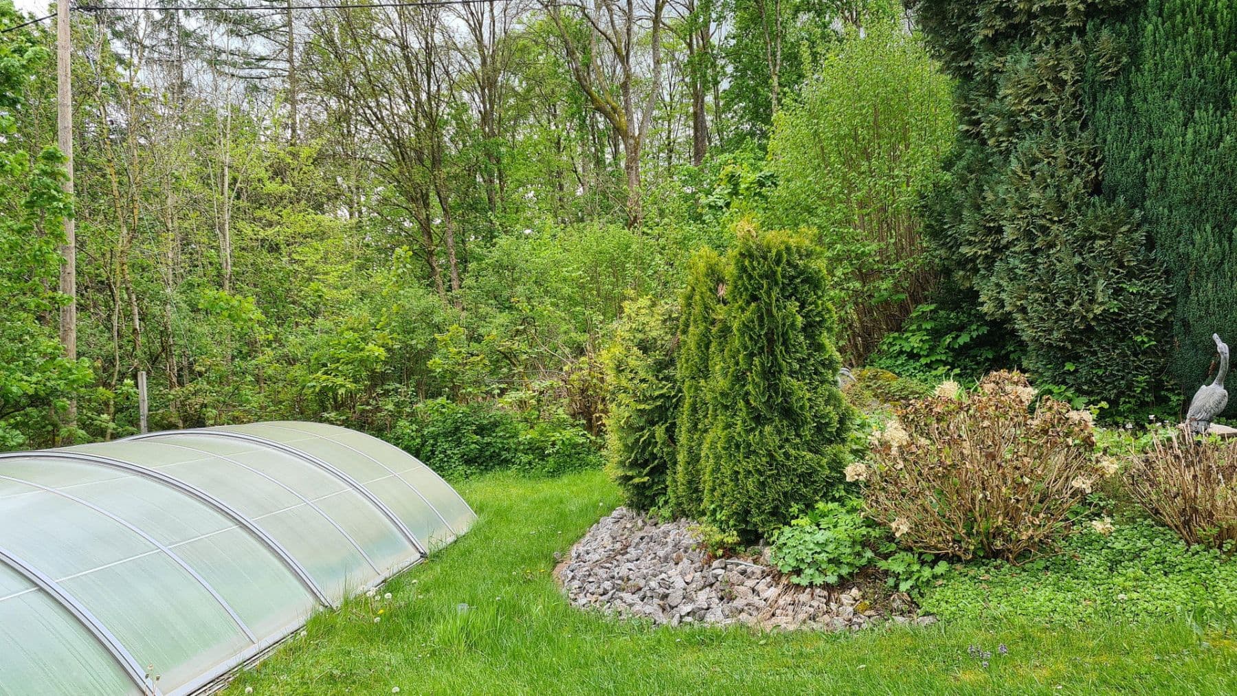 Predaj domu 450 m², pozemok 5.100 m², Weitefeld, Porýnie-Falcko Predaj domu 450 m², pozemok 5.100 m², Weitefeld, Porýnie-Falcko