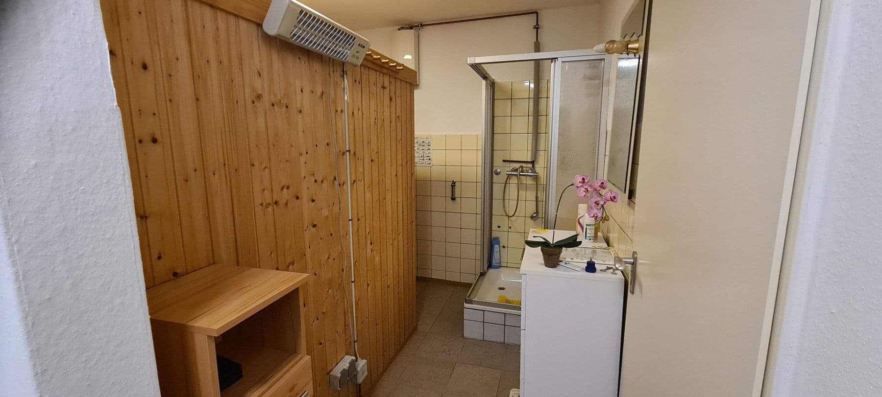 Predaj domu 450 m², pozemok 5.100 m², Weitefeld, Porýnie-Falcko Predaj domu 450 m², pozemok 5.100 m², Weitefeld, Porýnie-Falcko