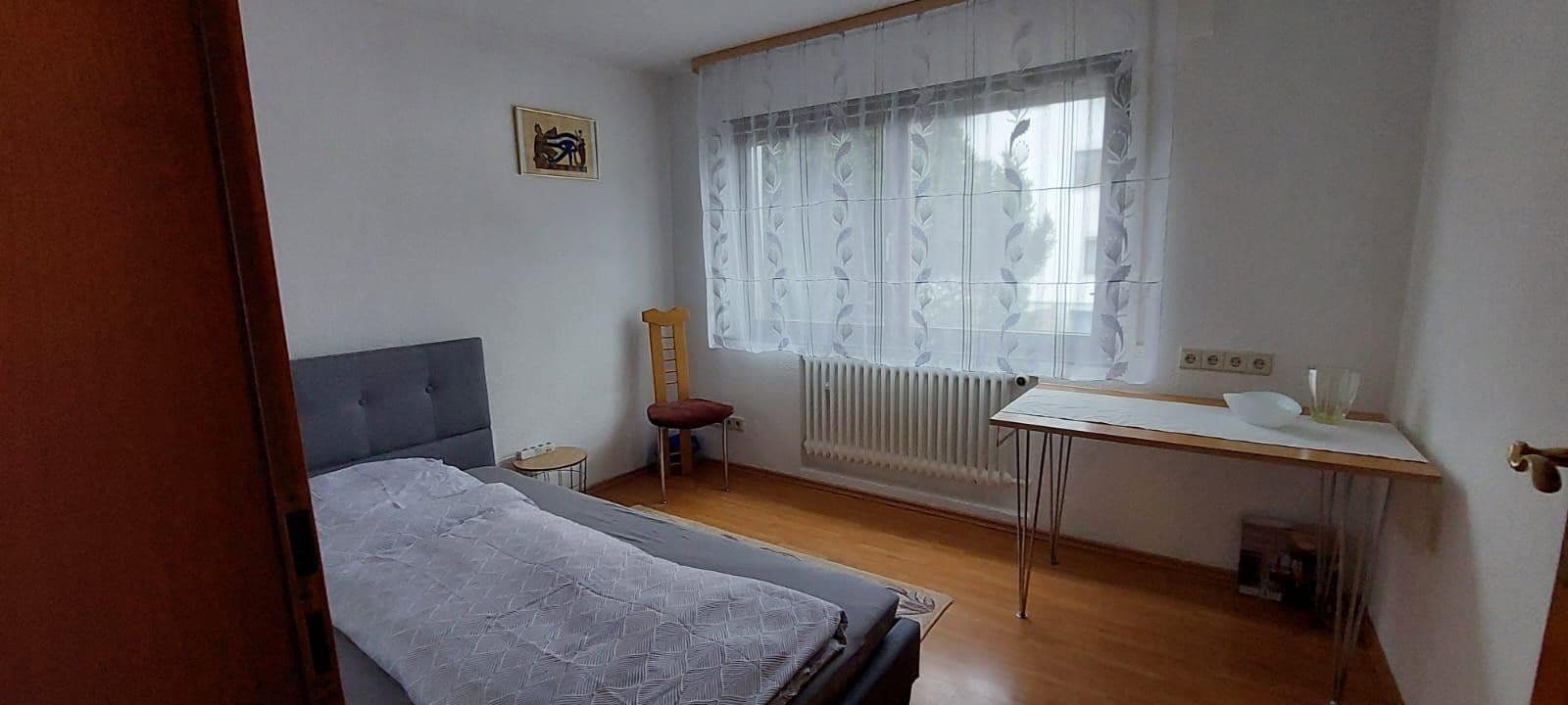 Prenájom bytu 3-izbový 86 m², Tulpenweg 5, Friesenheim, Bádensko-Wurttembersko Prenájom bytu 3-izbový 86 m², Tulpenweg 5, Friesenheim, Bádensko-Wurttembersko