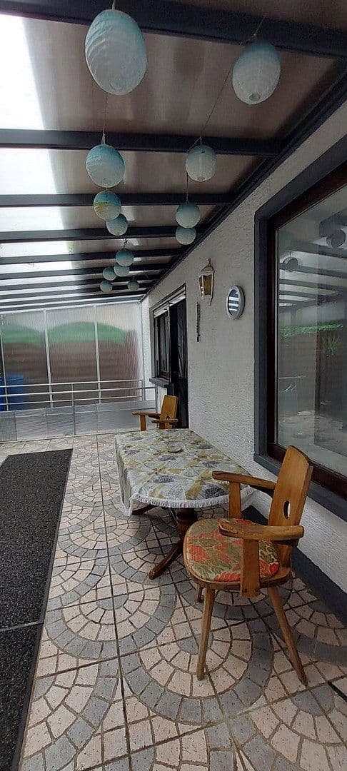 Prenájom bytu 3-izbový 86 m², Tulpenweg 5, Friesenheim, Bádensko-Wurttembersko Prenájom bytu 3-izbový 86 m², Tulpenweg 5, Friesenheim, Bádensko-Wurttembersko