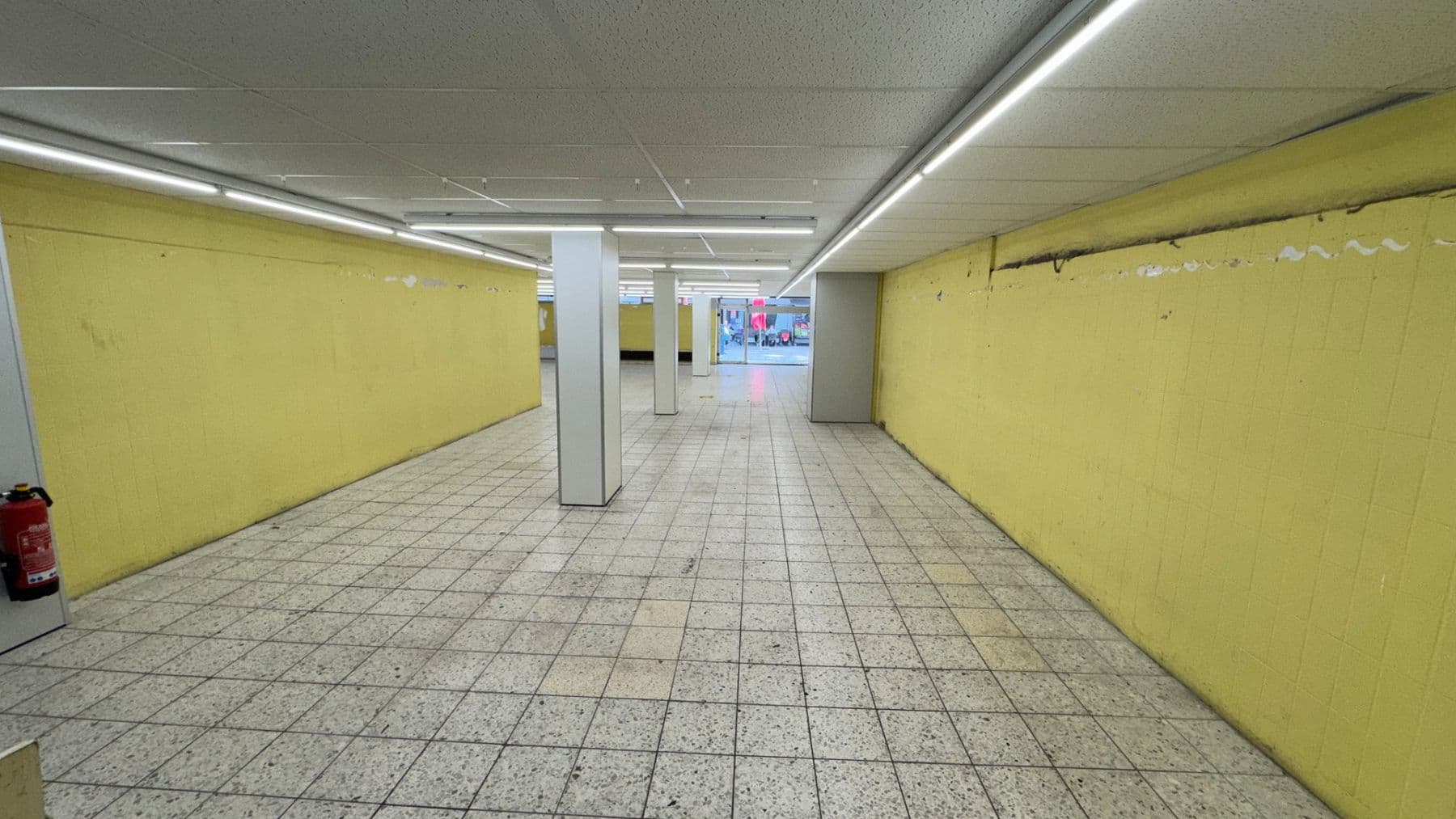 Prenájom nebytového priestoru 287 m², Ehrenfeld Stadtbezirk 4, Bergisch Gladbach, Severné Porýnie - Westfálsko Prenájom nebytového priestoru 287 m², Ehrenfeld Stadtbezirk 4, Bergisch Gladbach, Severné Porýnie - Westfálsko