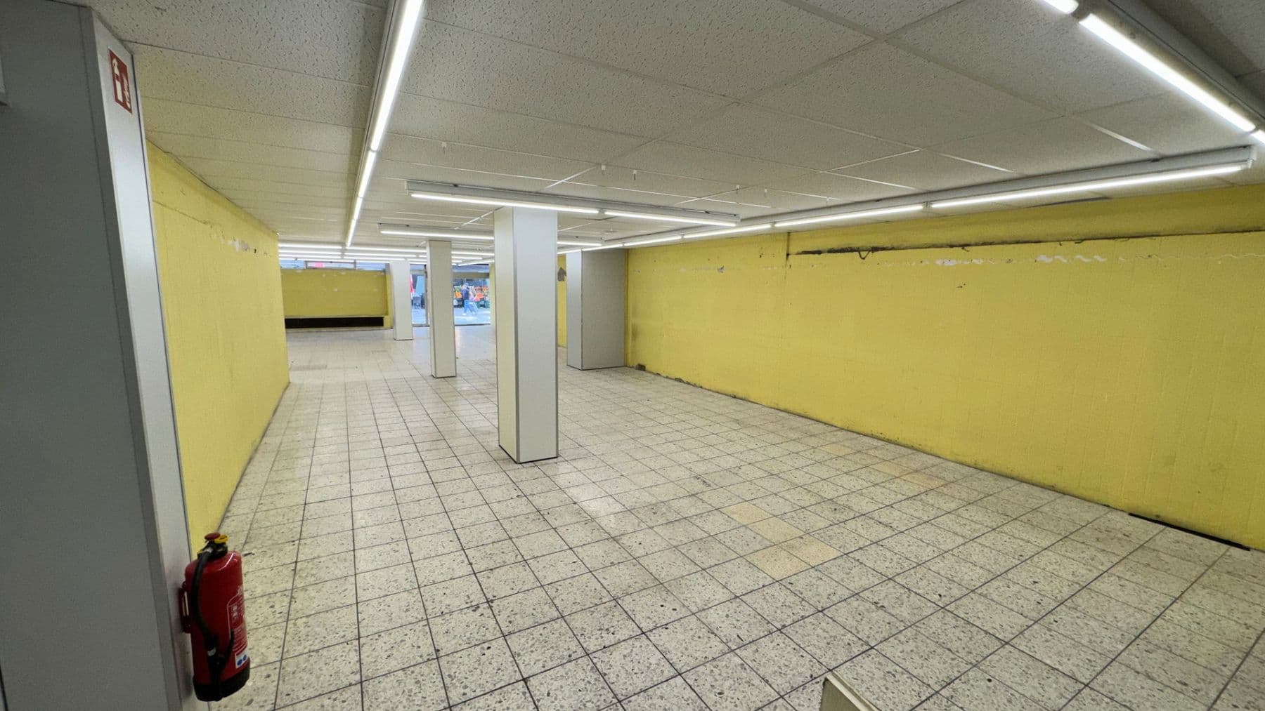 Prenájom nebytového priestoru 287 m², Ehrenfeld Stadtbezirk 4, Bergisch Gladbach, Severné Porýnie - Westfálsko Prenájom nebytového priestoru 287 m², Ehrenfeld Stadtbezirk 4, Bergisch Gladbach, Severné Porýnie - Westfálsko