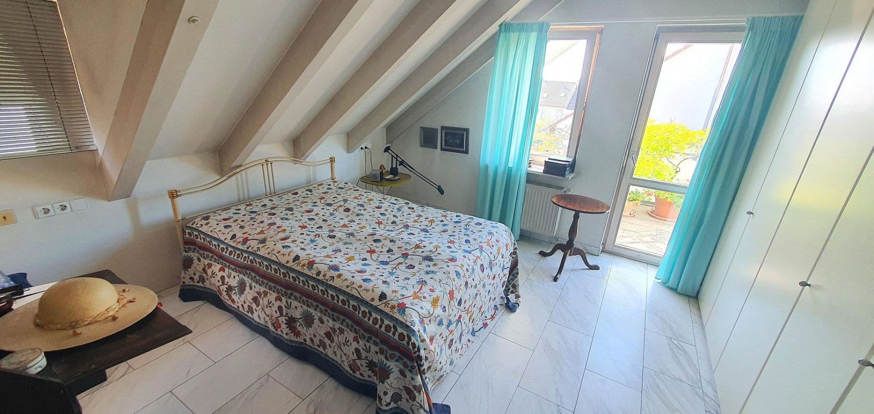 Predaj bytu 3-izbový 117 m², Stuttgart, Bádensko-Wurttembersko Predaj bytu 3-izbový 117 m², Stuttgart, Bádensko-Wurttembersko