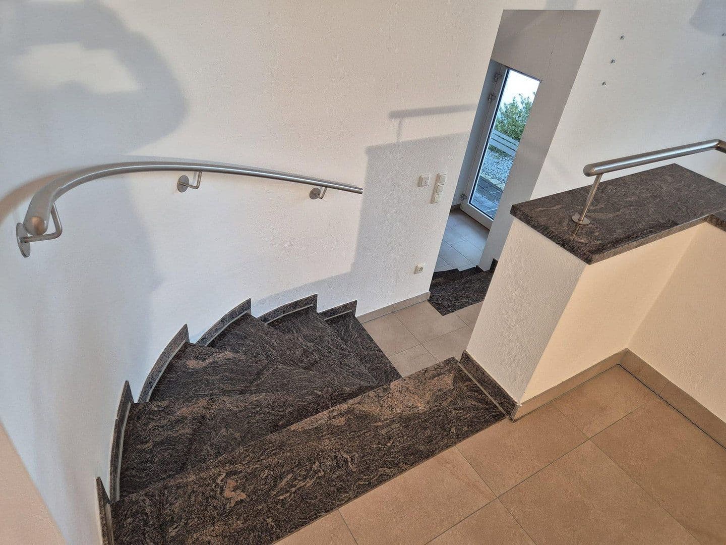 Prenájom kancelárie 150 m², Schwindegg, Bavorsko Prenájom kancelárie 150 m², Schwindegg, Bavorsko