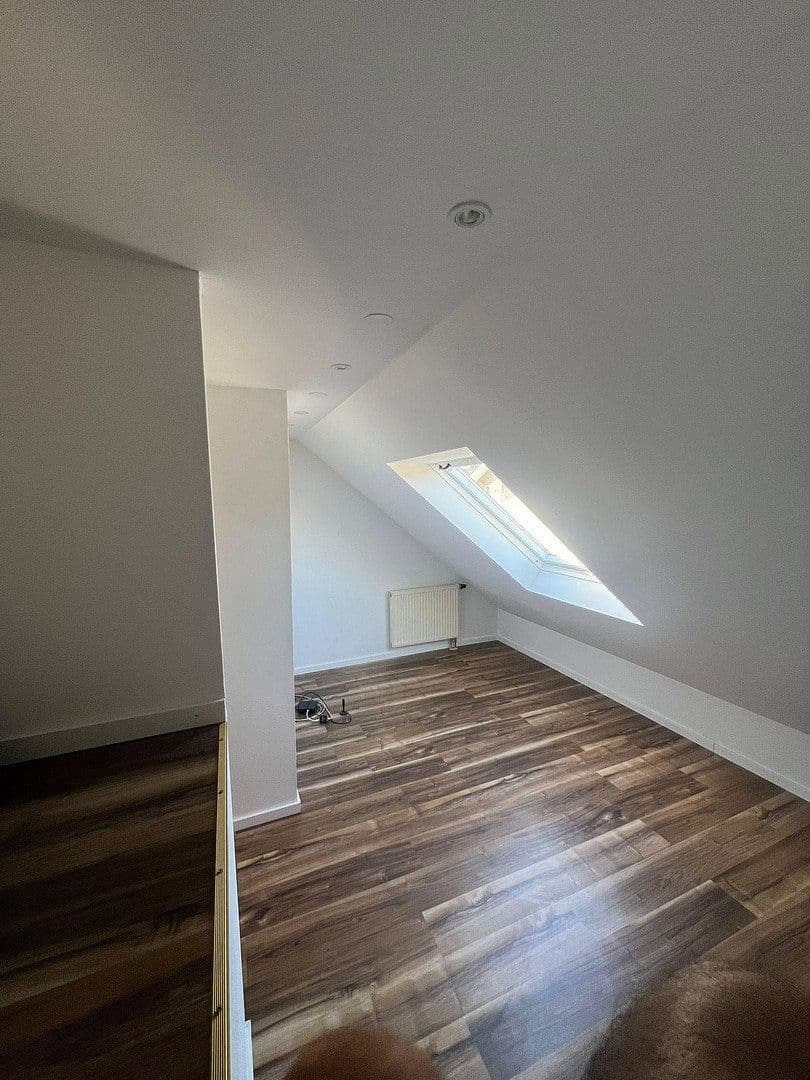 Predaj domu 100 m², pozemok 251 m², Brühl, Severné Porýnie - Westfálsko Predaj domu 100 m², pozemok 251 m², Brühl, Severné Porýnie - Westfálsko