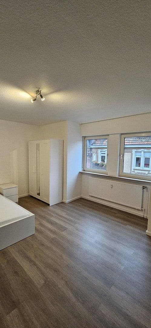 Prenájom bytu 17 m², U1, 25, Mannheim, Bádensko-Wurttembersko Prenájom bytu 17 m², U1, 25, Mannheim, Bádensko-Wurttembersko