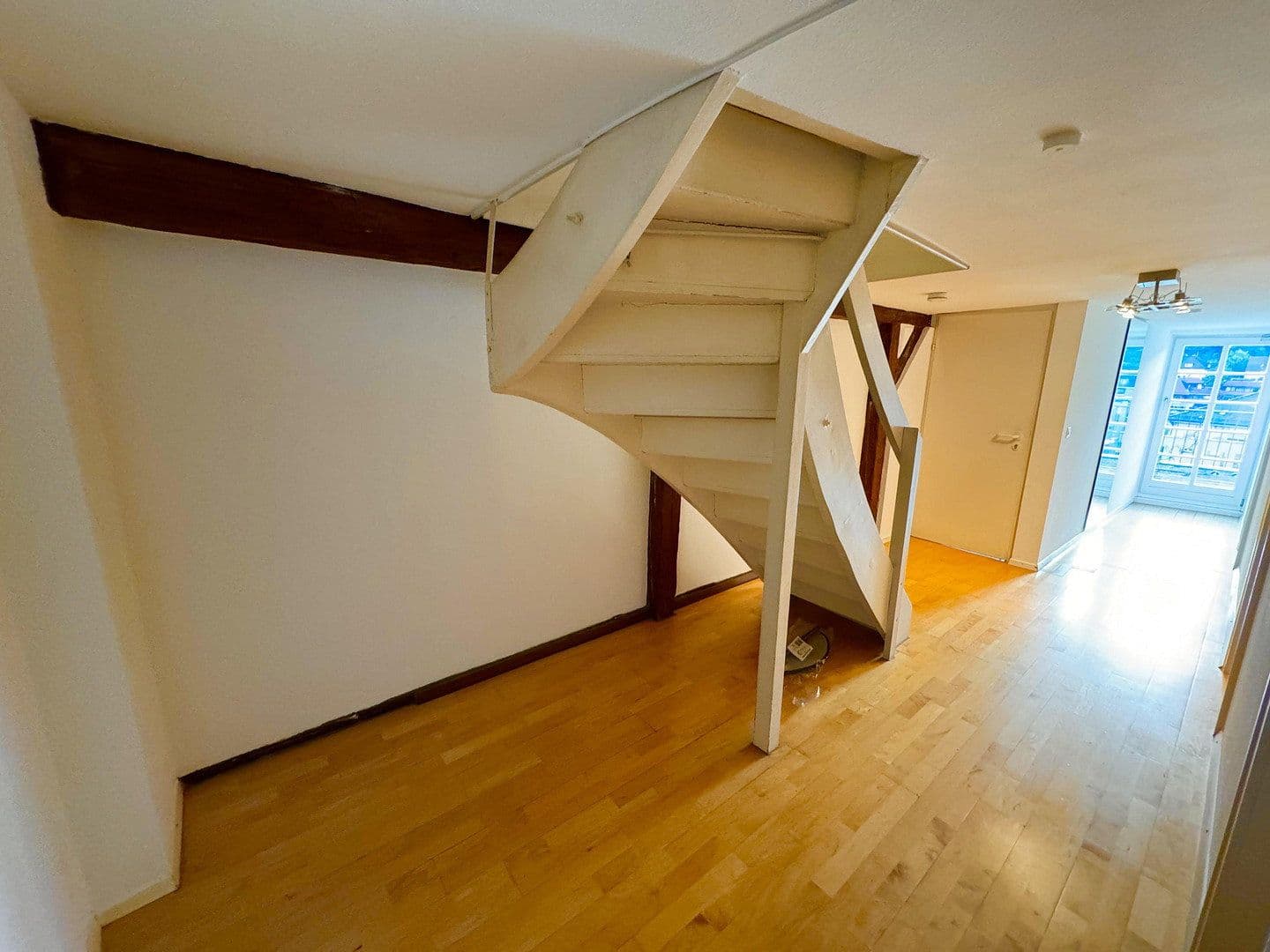 Predaj domu 291 m², pozemok 134 m², Schwäbisch Hall, Bádensko-Wurttembersko Predaj domu 291 m², pozemok 134 m², Schwäbisch Hall, Bádensko-Wurttembersko