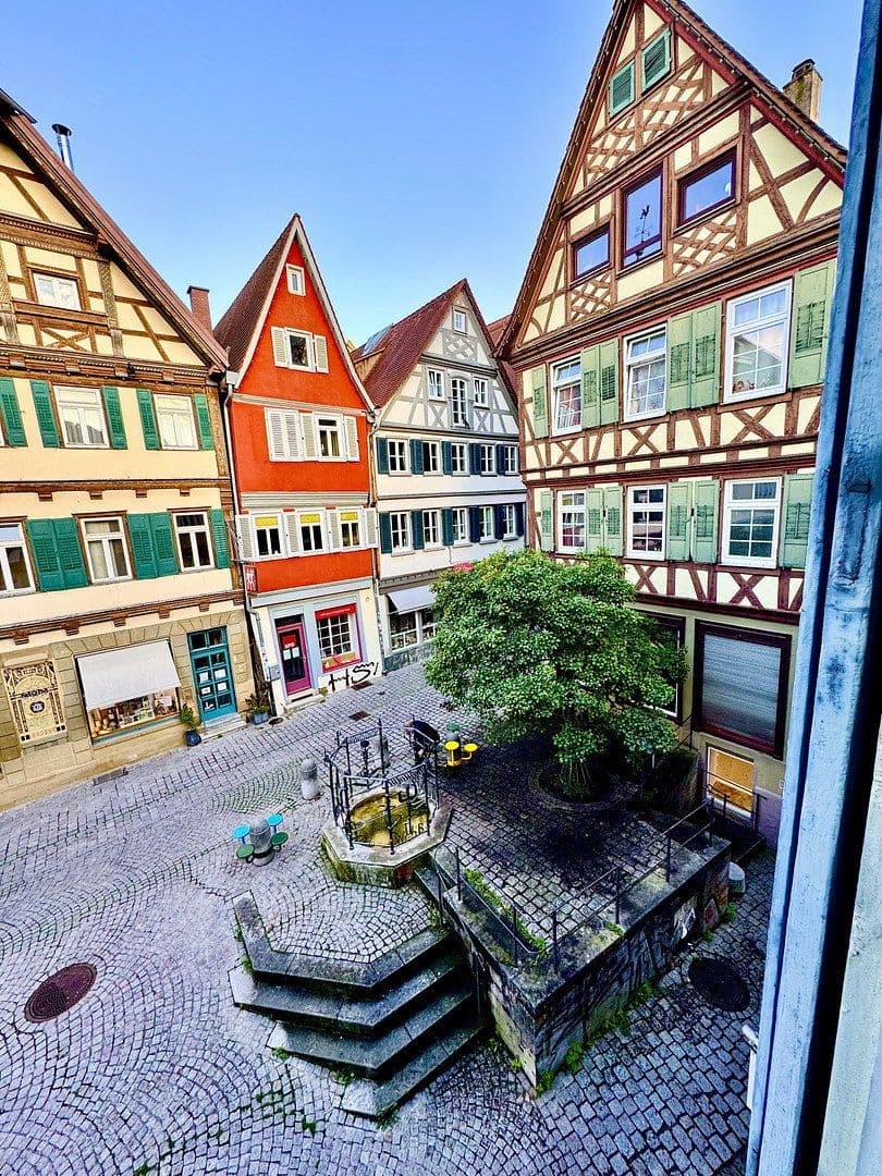 Predaj domu 291 m², pozemok 134 m², Schwäbisch Hall, Bádensko-Wurttembersko Predaj domu 291 m², pozemok 134 m², Schwäbisch Hall, Bádensko-Wurttembersko