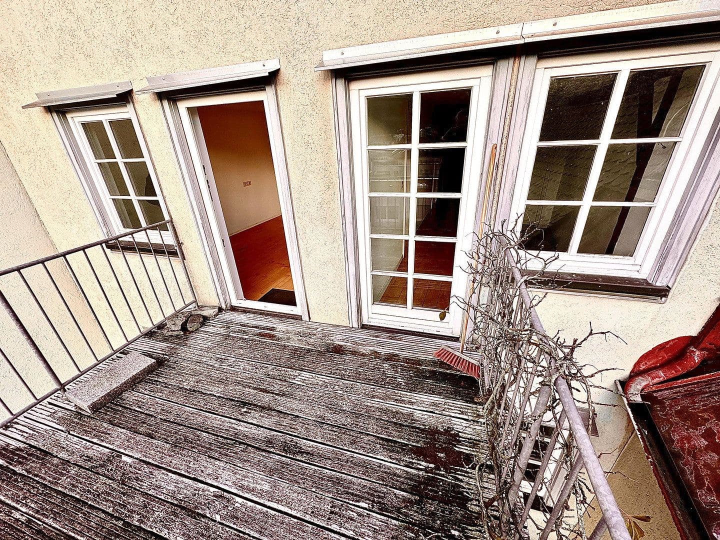 Predaj domu 291 m², pozemok 134 m², Schwäbisch Hall, Bádensko-Wurttembersko Predaj domu 291 m², pozemok 134 m², Schwäbisch Hall, Bádensko-Wurttembersko
