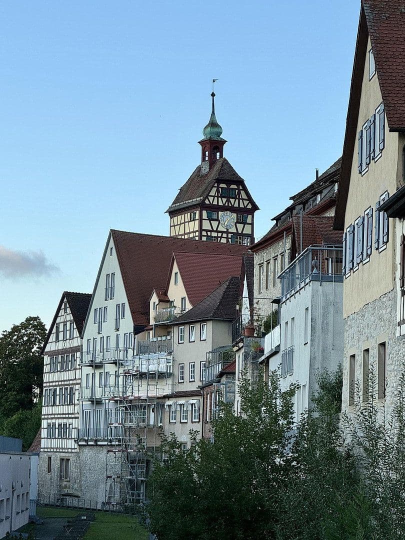 Predaj domu 291 m², pozemok 134 m², Schwäbisch Hall, Bádensko-Wurttembersko Predaj domu 291 m², pozemok 134 m², Schwäbisch Hall, Bádensko-Wurttembersko