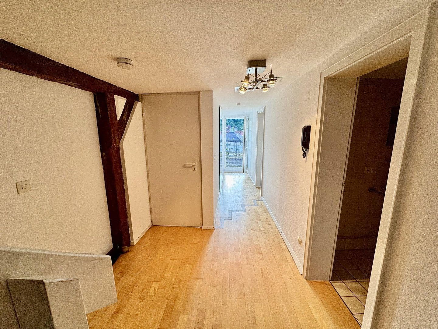 Predaj domu 291 m², pozemok 134 m², Schwäbisch Hall, Bádensko-Wurttembersko Predaj domu 291 m², pozemok 134 m², Schwäbisch Hall, Bádensko-Wurttembersko